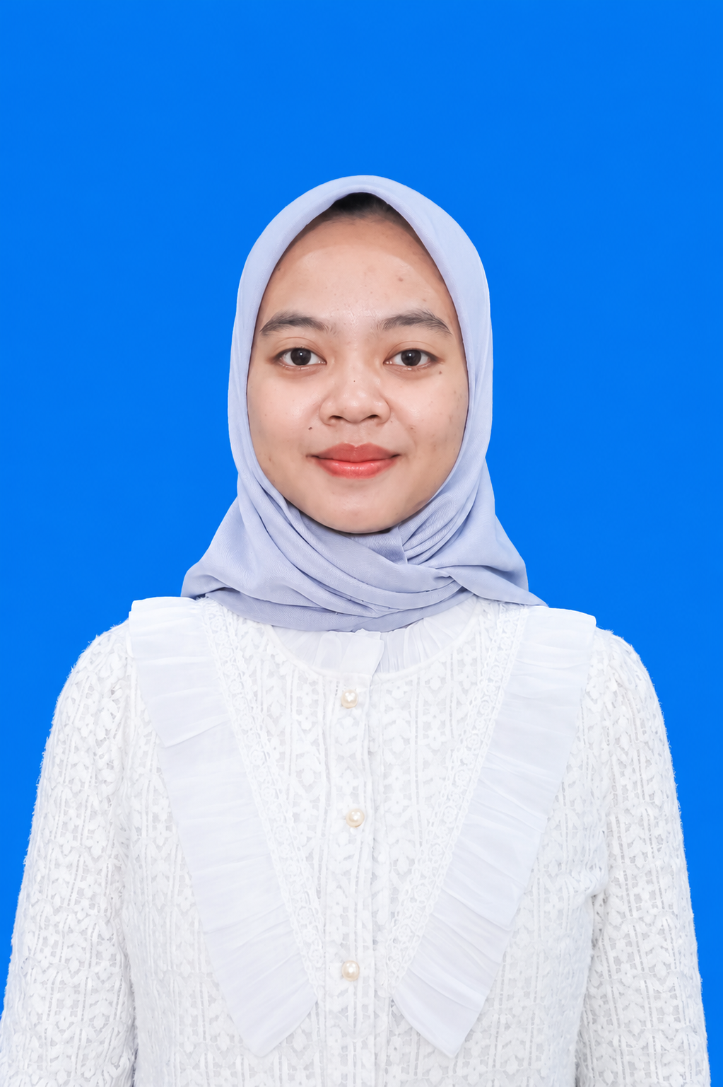 Intan Carolina Savitri